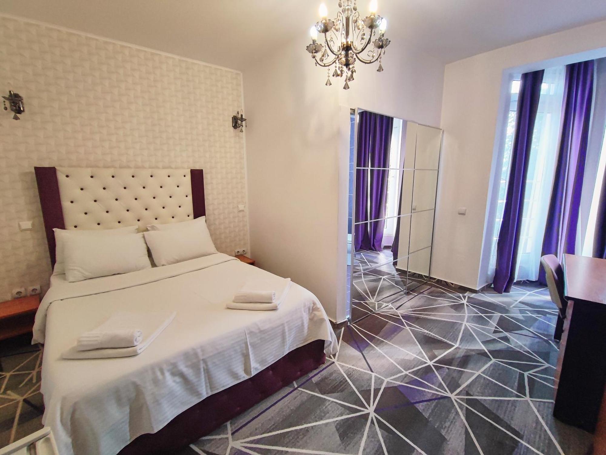 Iris Boutique Therme & Bucharest Otopeni Airport Dış mekan fotoğraf