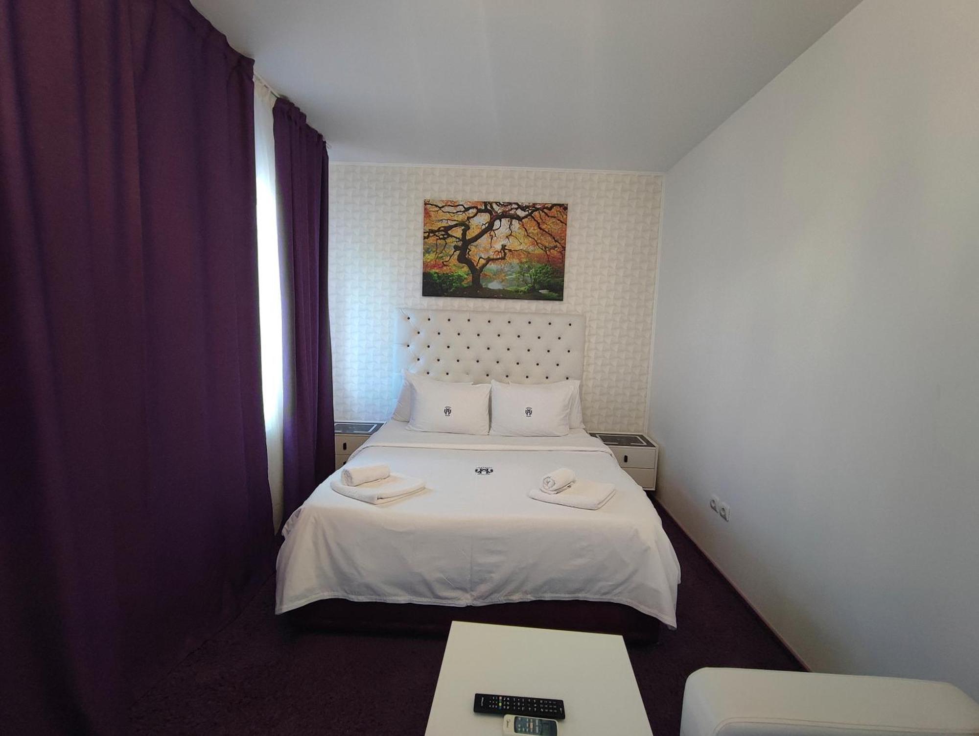 Iris Boutique Therme & Bucharest Otopeni Airport Dış mekan fotoğraf