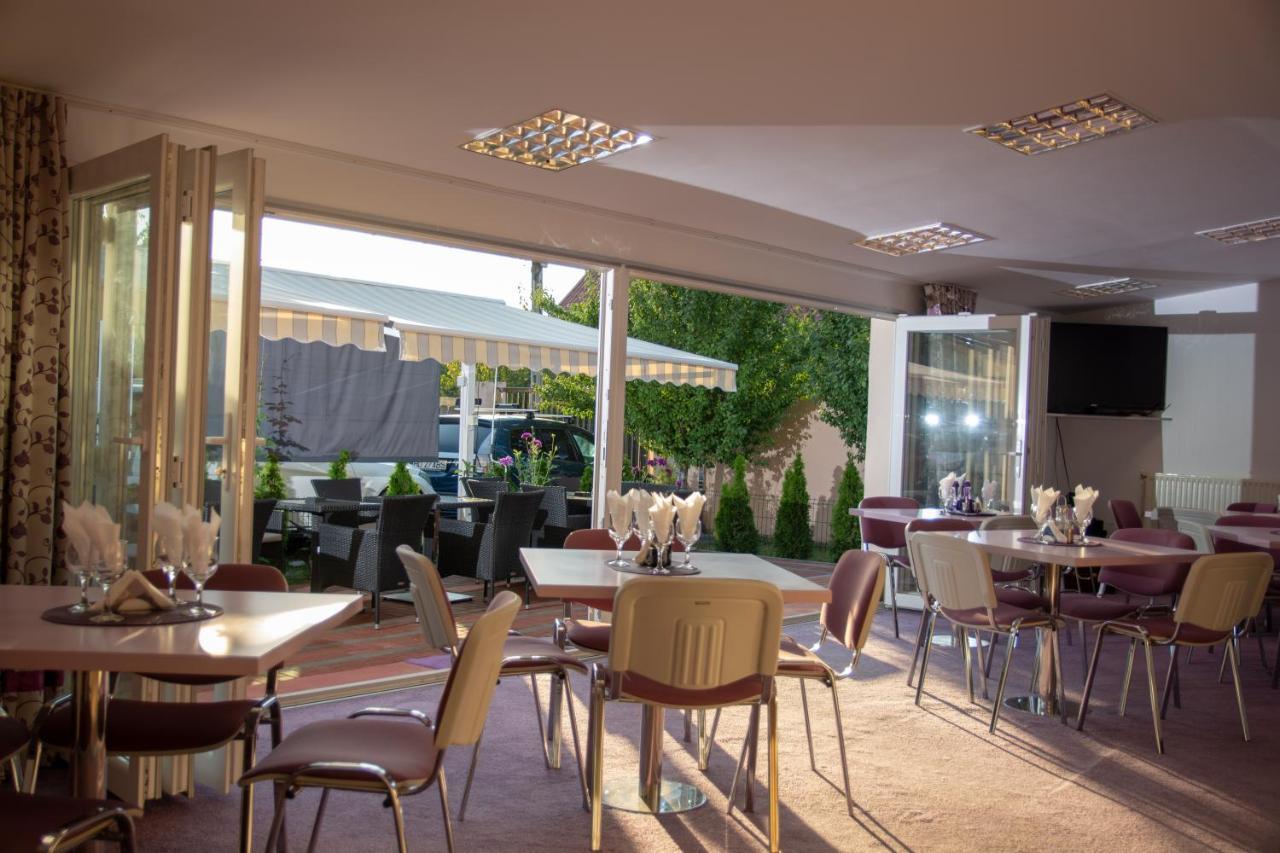 Iris Boutique Therme & Bucharest Otopeni Airport Dış mekan fotoğraf