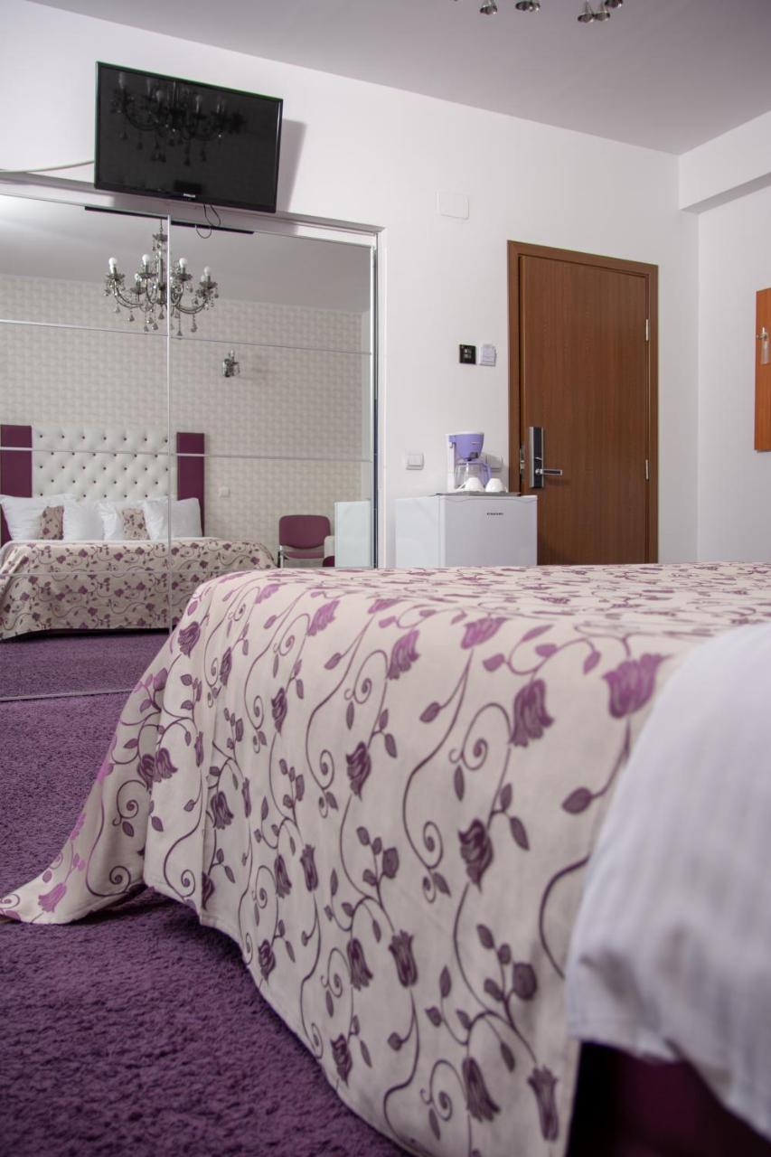Iris Boutique Therme & Bucharest Otopeni Airport Dış mekan fotoğraf
