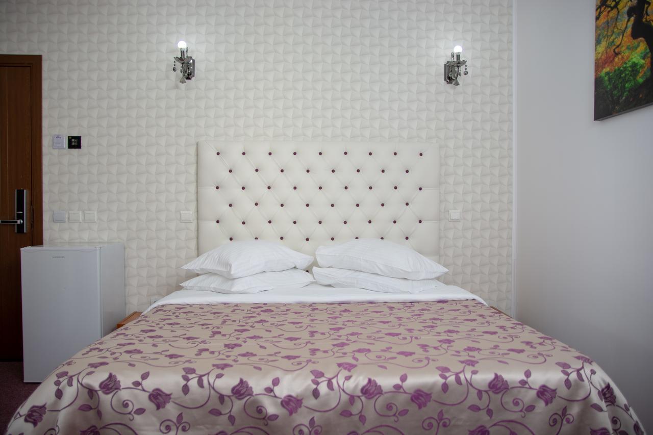 Iris Boutique Therme & Bucharest Otopeni Airport Dış mekan fotoğraf